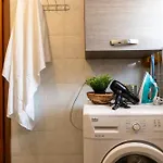 Smart Flat - Maggiore - Private Garage, Wi-fi Lägenhet *