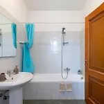 Smart Flat - Maggiore - Private Garage, Wi-fi Apartamento