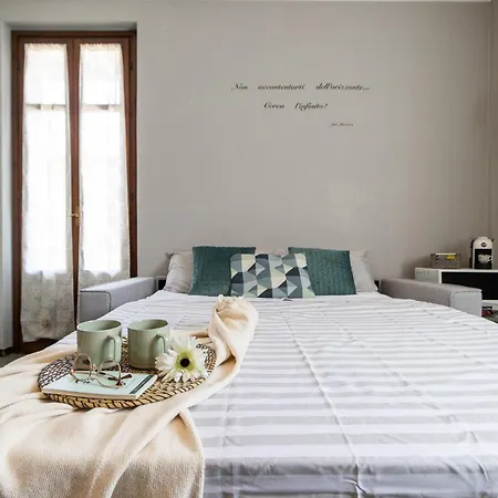 Apartmán Smart Flat - Maggiore - Private Garage, Wi-fi