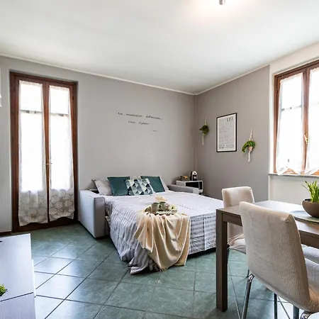 Smart Flat - Maggiore - Private Garage, Wi-fi Castelletto sopra Ticino