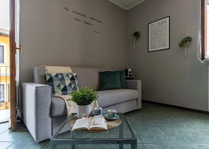 Smart Flat - Maggiore - Private Garage, Wi-fi