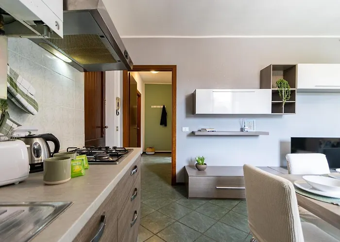 Smart Flat - Maggiore - Private Garage, Wi-fi Castelletto sopra Ticino