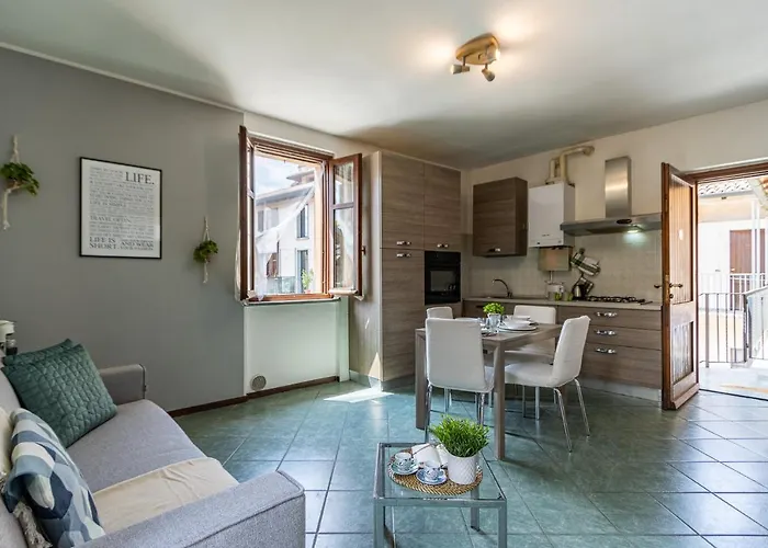 Smart Flat - Maggiore - Private Garage, Wi-fi Apartamento Castelletto sopra Ticino
